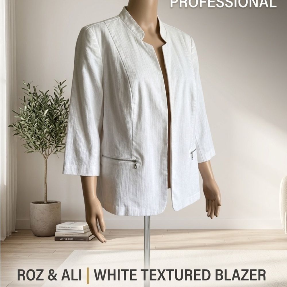 Roz & Ali White Textured Open-Front Blazer